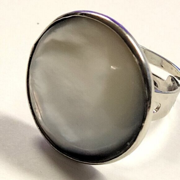 Natural Mother of Pearl Ring, Handmade Ring with Adjustable Band - Picture 2 of 15